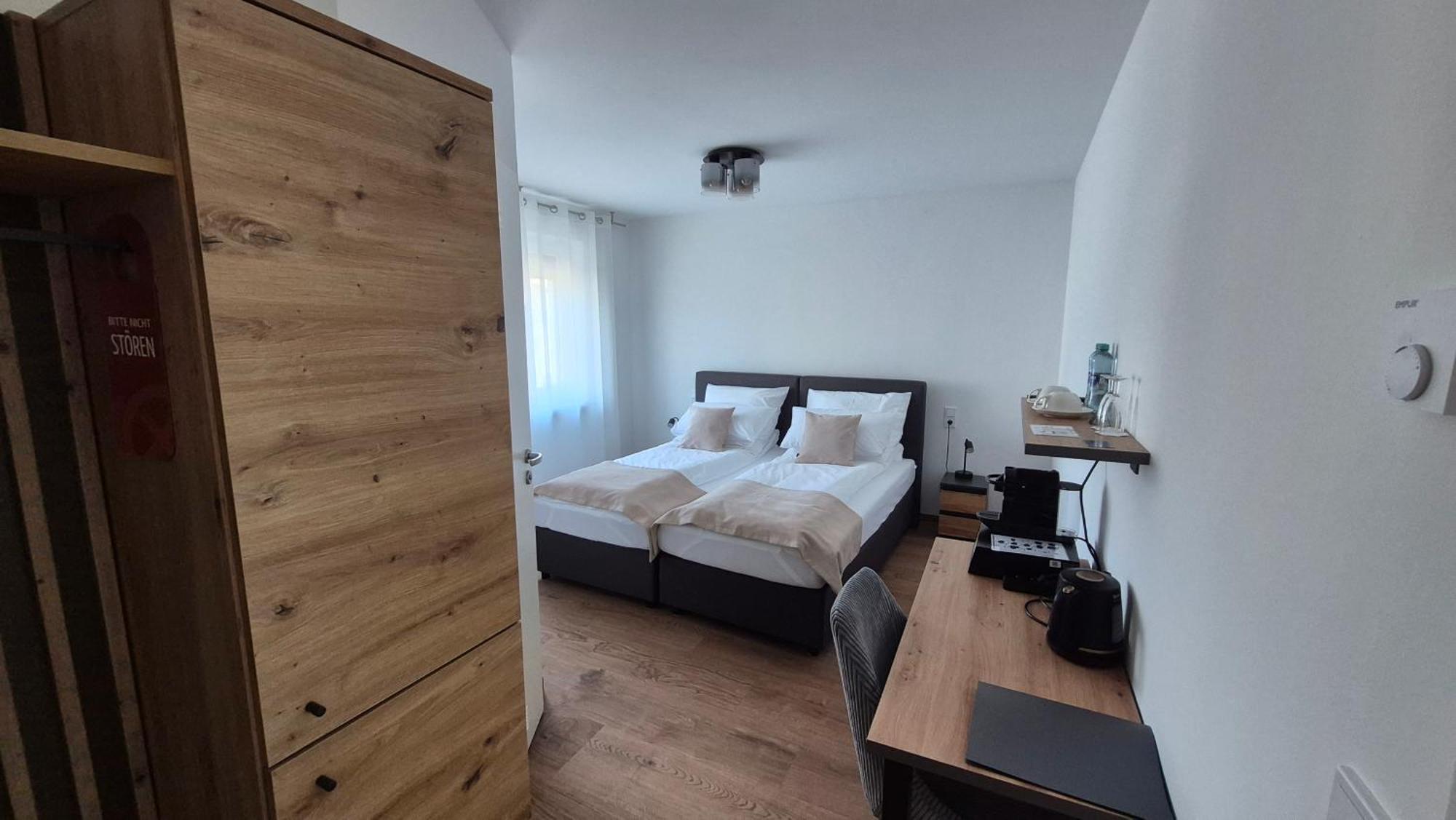Apartments Seibel Doppel-Zweibettzimmer Mit Bad Reutlingen Exterior foto